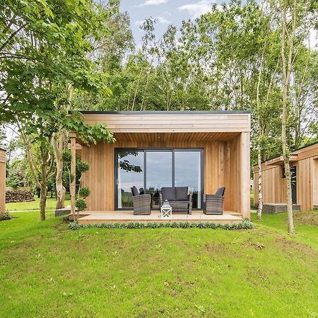 Tinwood Estate Vineyard Lodges Chichester Bagian luar foto